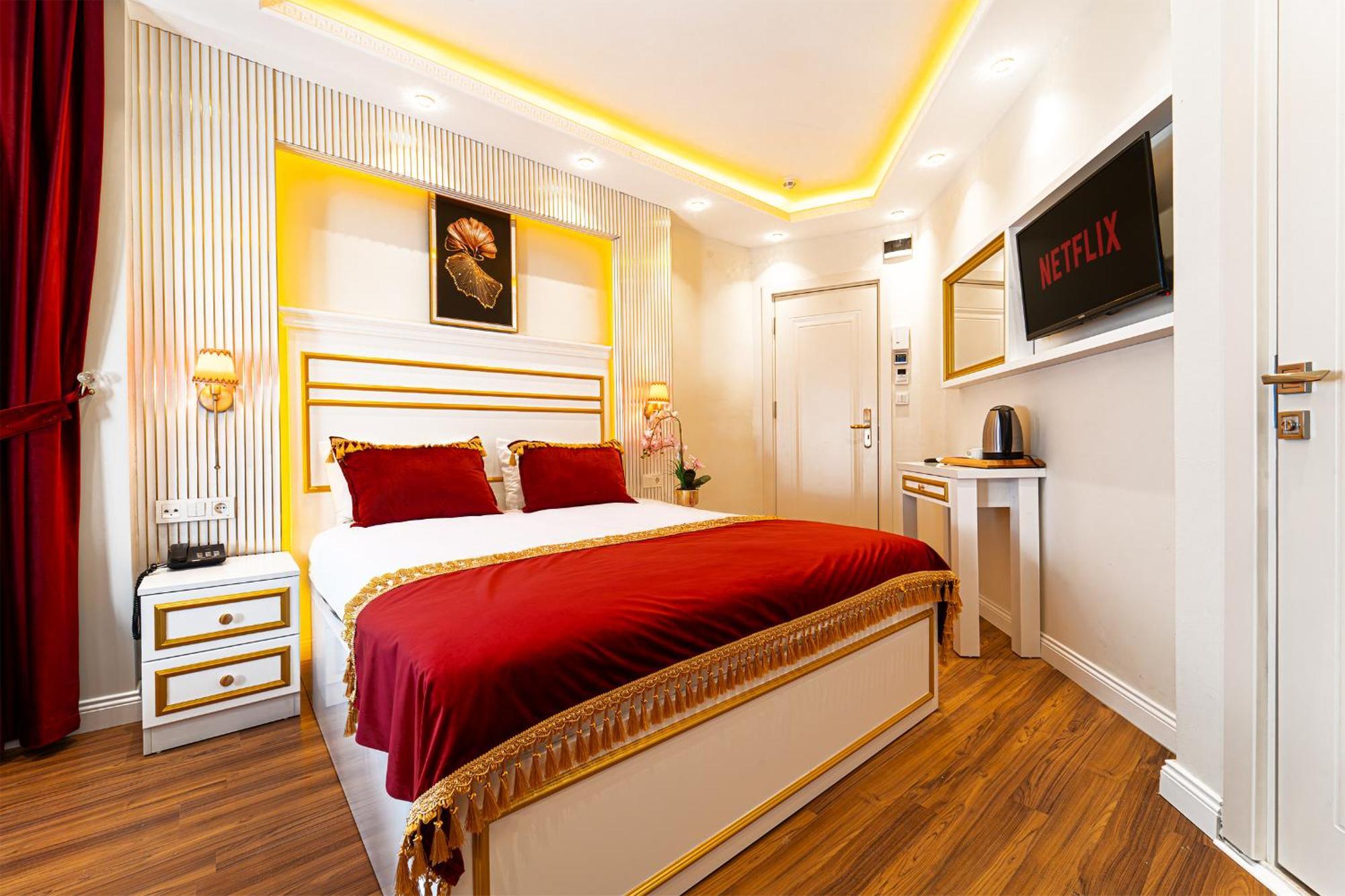 Ayasofya Hotel 4*