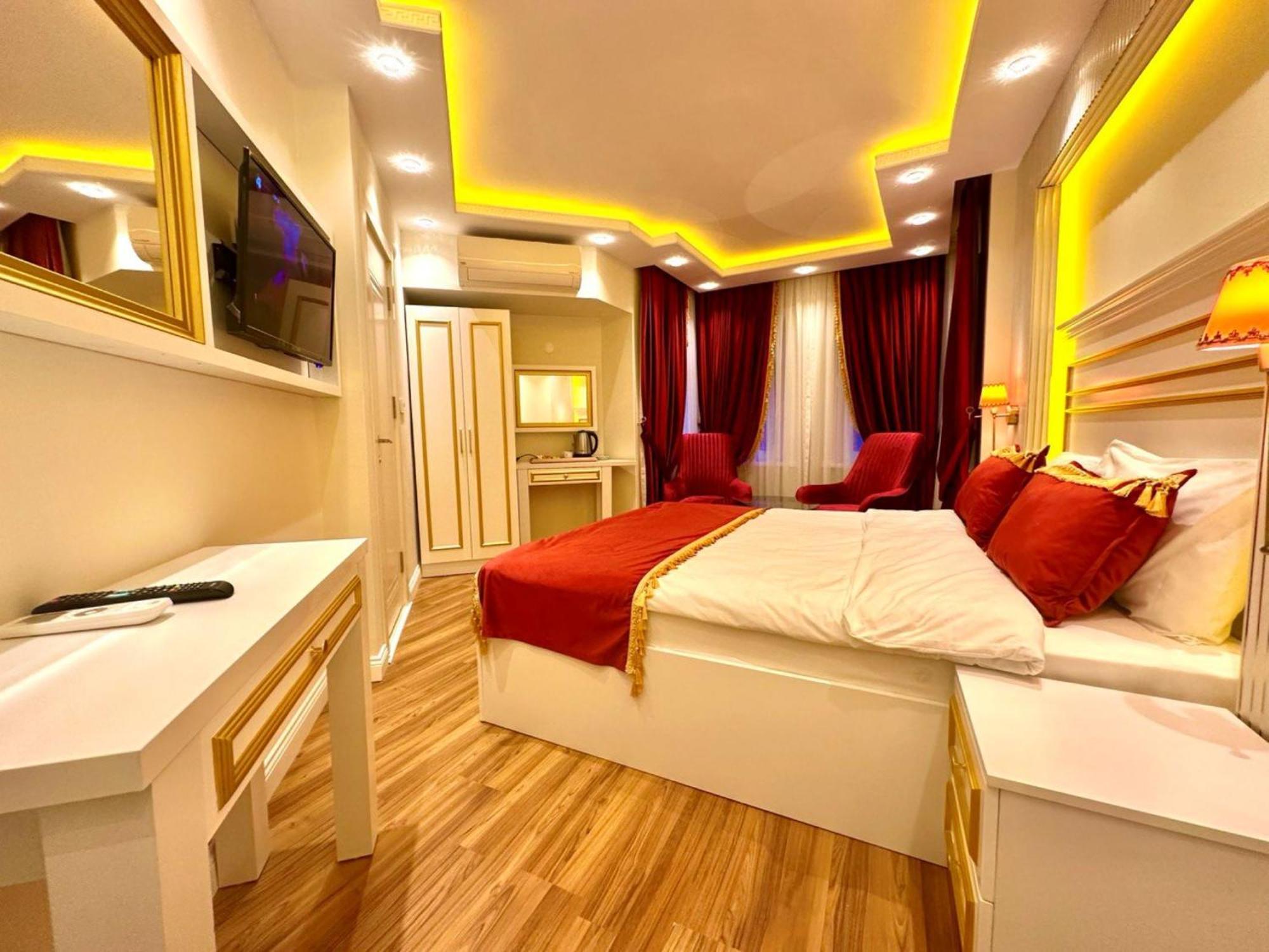 Hotel Ayasofya 4*